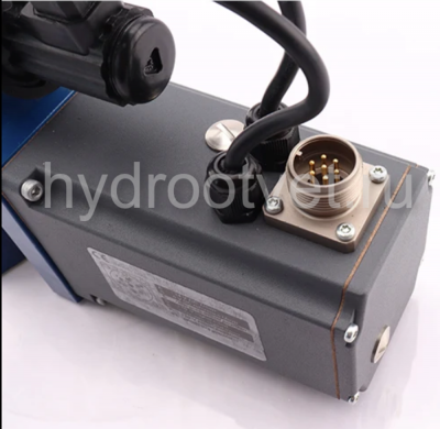 4WRTE32W6-600L-4X/6EG24K31/A1M - Пропорциональный быстродействующий распределитель с обратной связью по положению золотника и со встроенным усилителем (OBE), Ду32, A1 = ±10 В, номинальный расход 600 л/мин, схема W6-, каналы управления X и Y = внешние